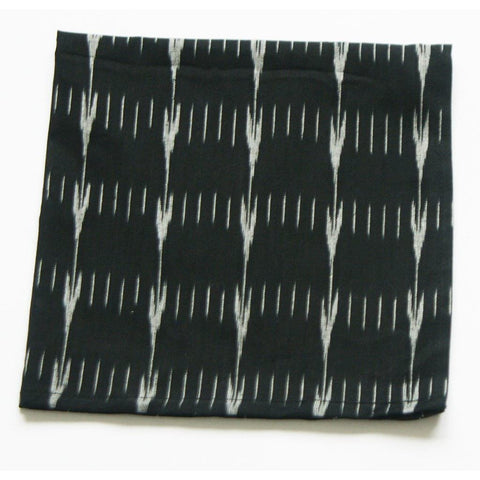 SOLD OUT Black Modern Arrow Stripe Cloth Dinner Napkins Set of 4